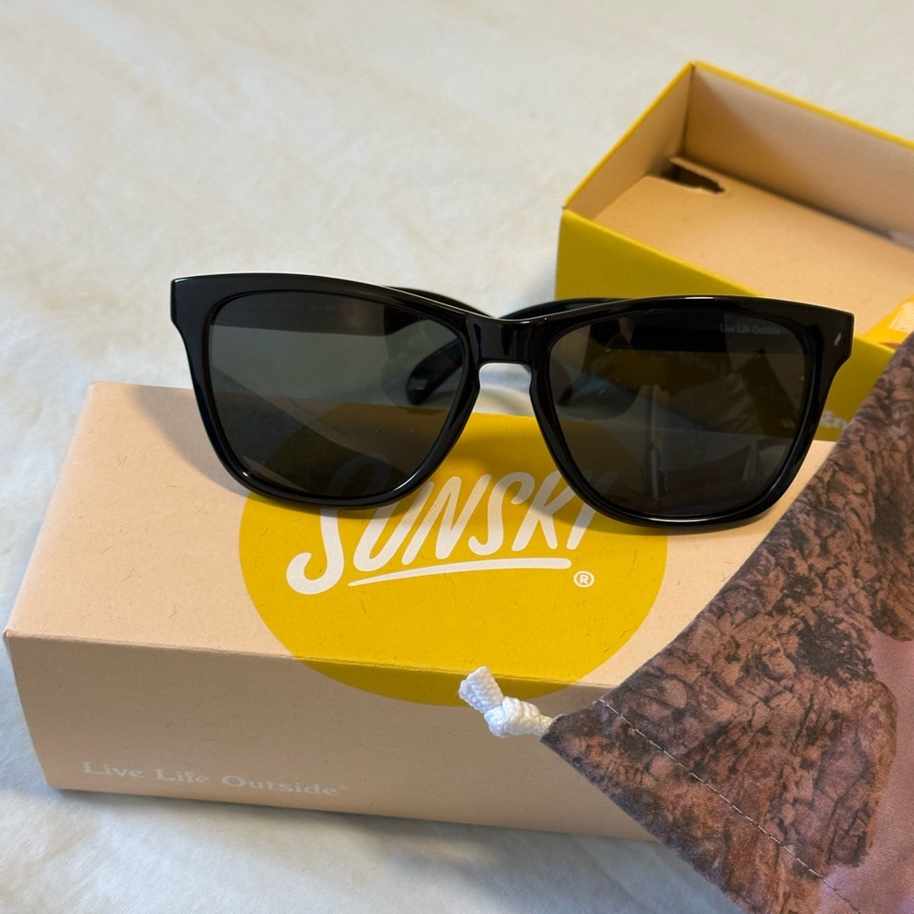 Sunski Headland Gray/Black Polarized Sunglasses